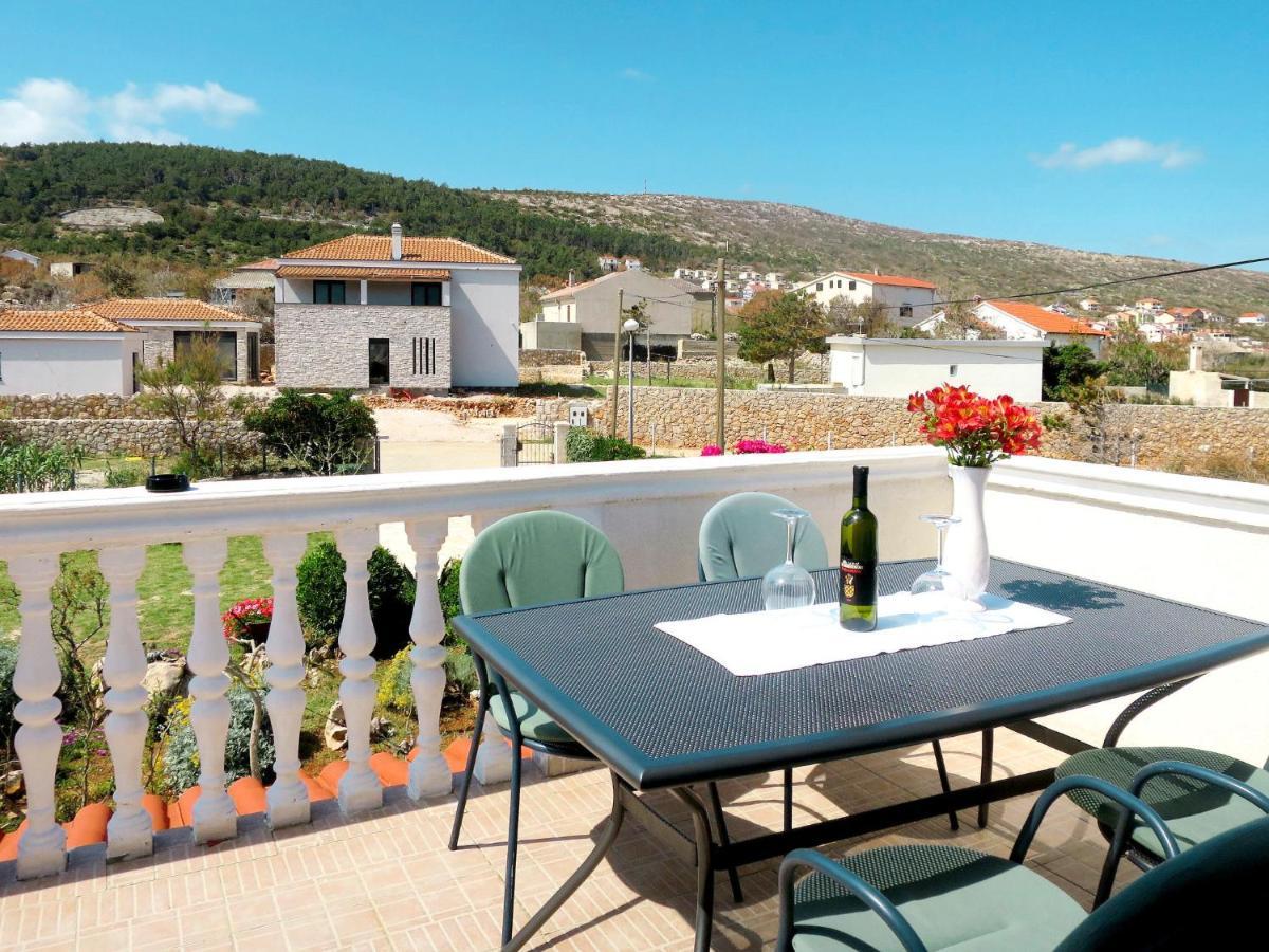 ווינייראץ Apartment Lukeni-1 By Interhome מראה חיצוני תמונה